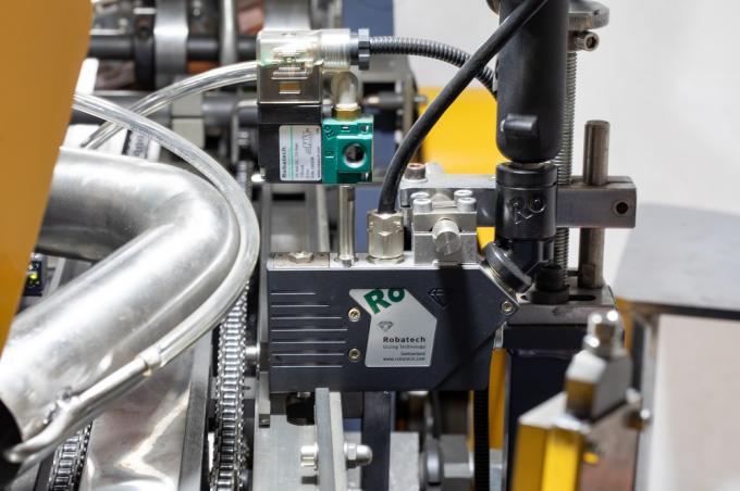 PRY-220/300 سرعت بالا یخچال مخروطی نوع کاغذ لیوان آستین ساخت ماشین 11