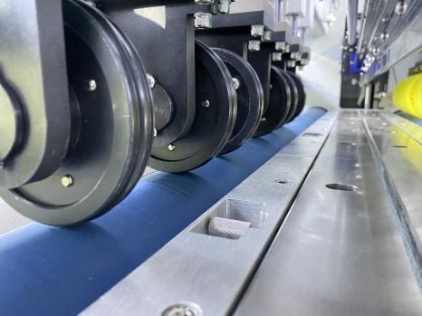 ماشین برش نمونه های کارتونی اتوماتیک PRY-1800 6