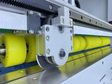 ماشین برش نمونه های کارتونی اتوماتیک PRY-1800 8